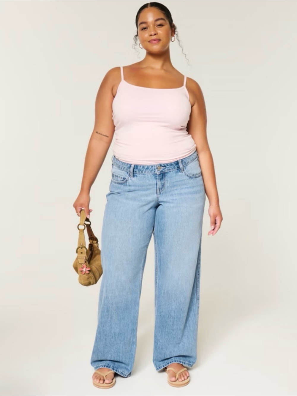 NWT Hollister Wide Leg Low Rise Light Wash Baggy Jeans Size 2R NEW!